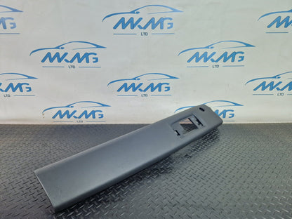 Land Rover Range Rover Evoque L551 SUV Centre Dash Panel Damaged R8D204268C