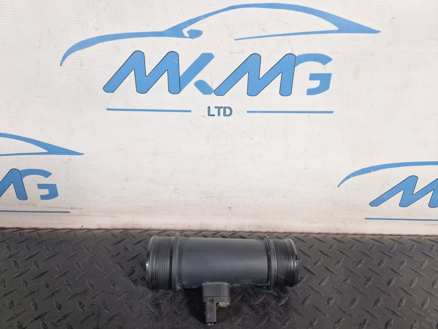 16-20 AUDI Q7 4M INTERCOOLER AIR INTAKE PIPE HOSE 4M0145683A