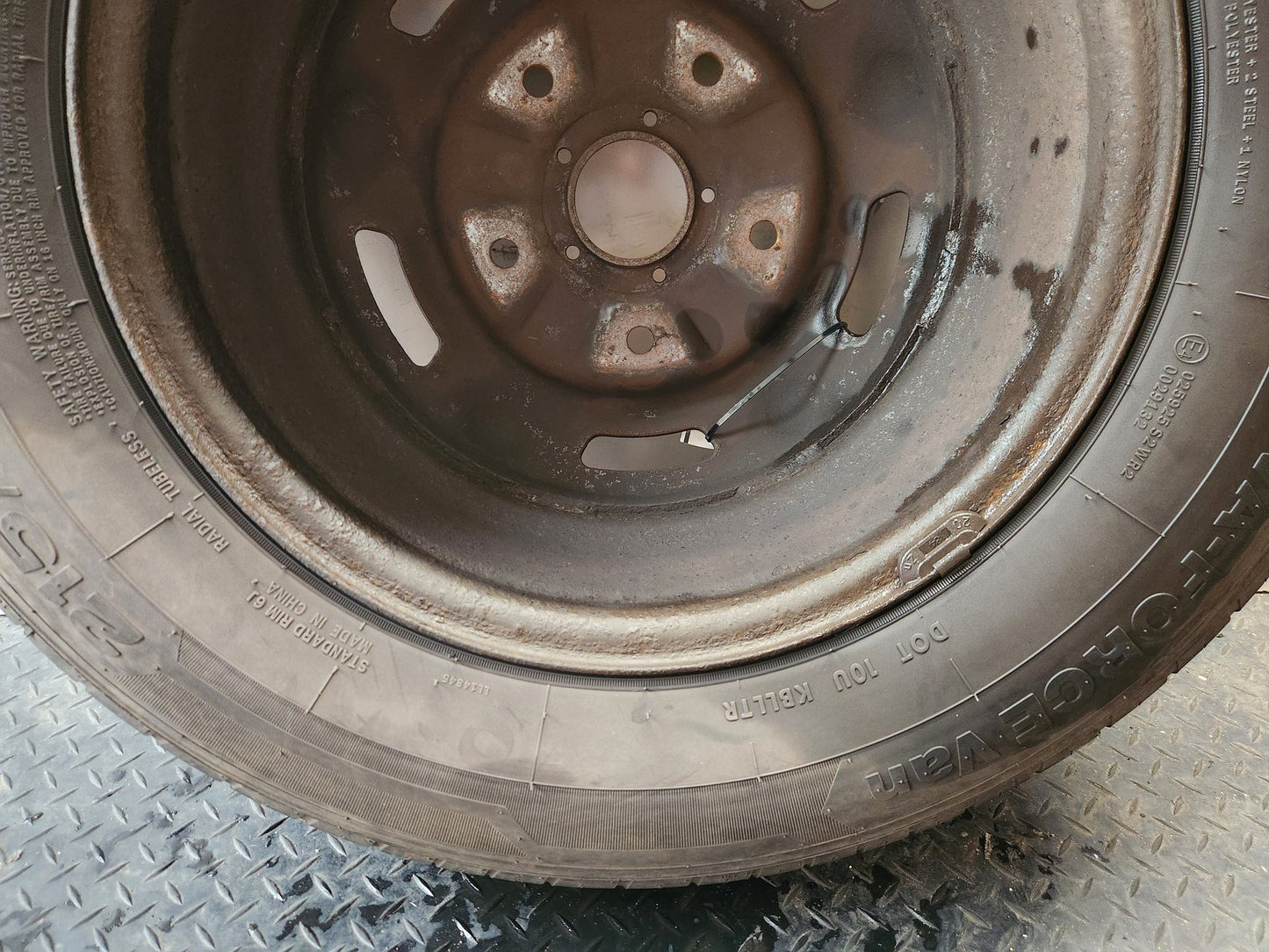 Ford Transit MK6 (V185) Cargo Van Steel Wheel with Tyre 215/75/16 ~6mm