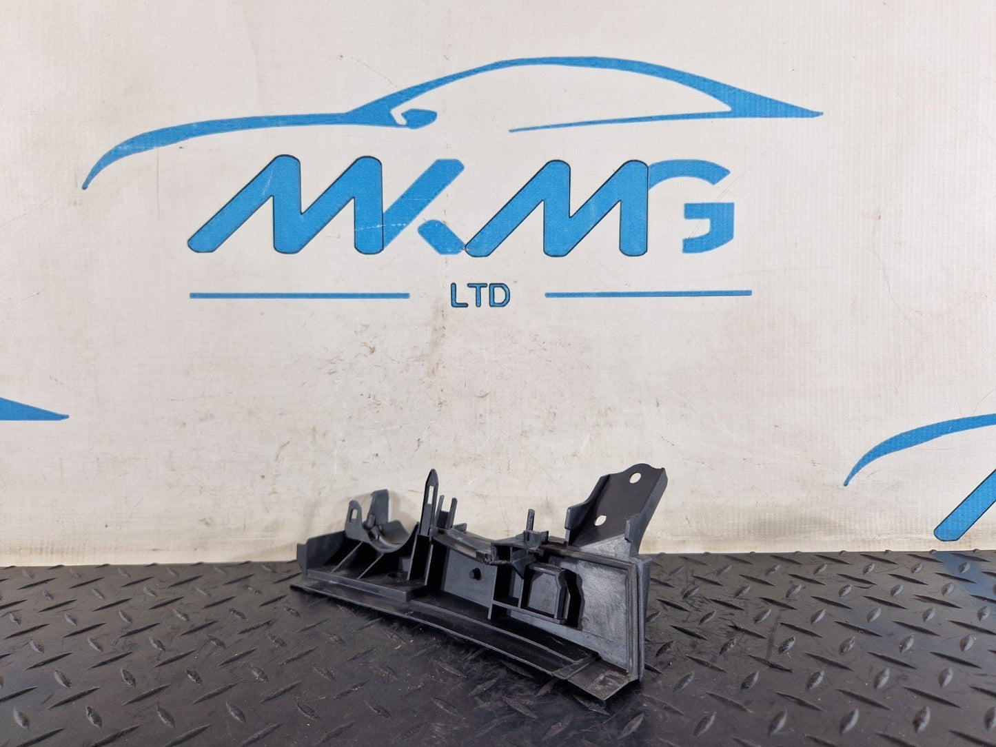 16-20 AUDI Q7 4M WIRING GROMMET BRACKET 4M0971871BG