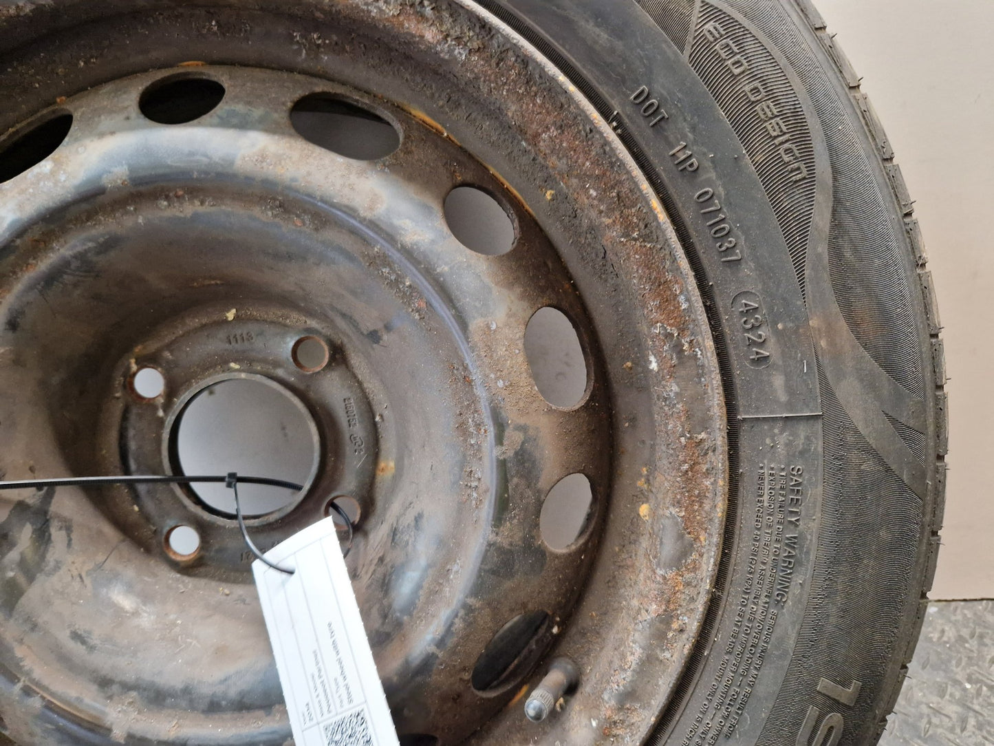 Peugeot Partner MK2 (PH1) (B9) Cargo Van Steel Wheel with Tyre 195/65/15 ~1mm