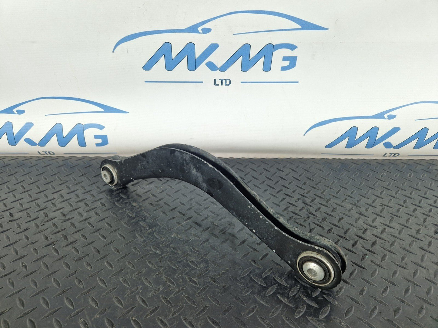 16-19 AUDI A4 B9 OEM REAR CONTROL ARM LEFT & RIGHT SIDE 8W0505371F