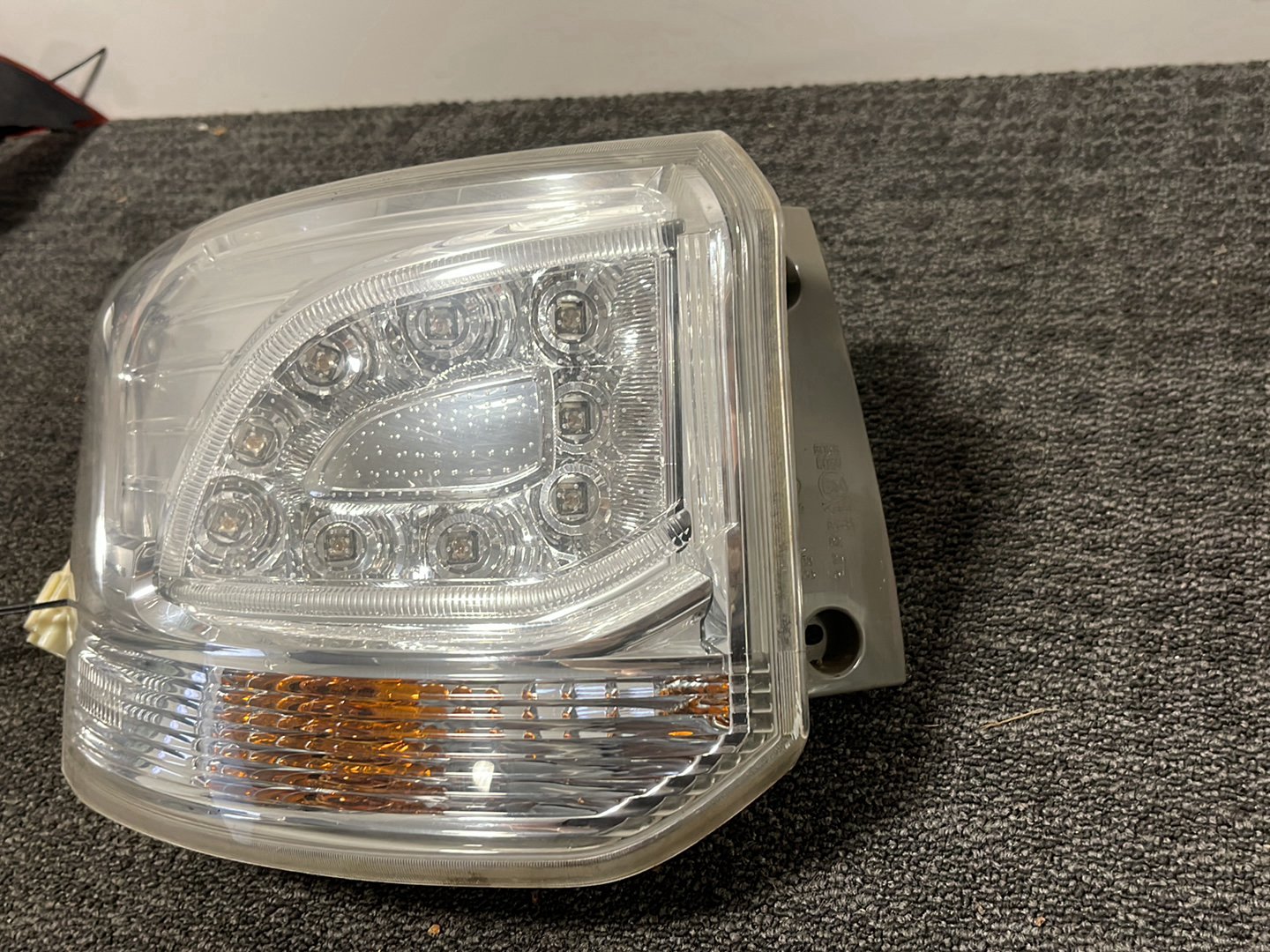 2015 Mitsubishi Outlander PHEV MK3 Genuine Rear Left Outer Tail Light 8330A789