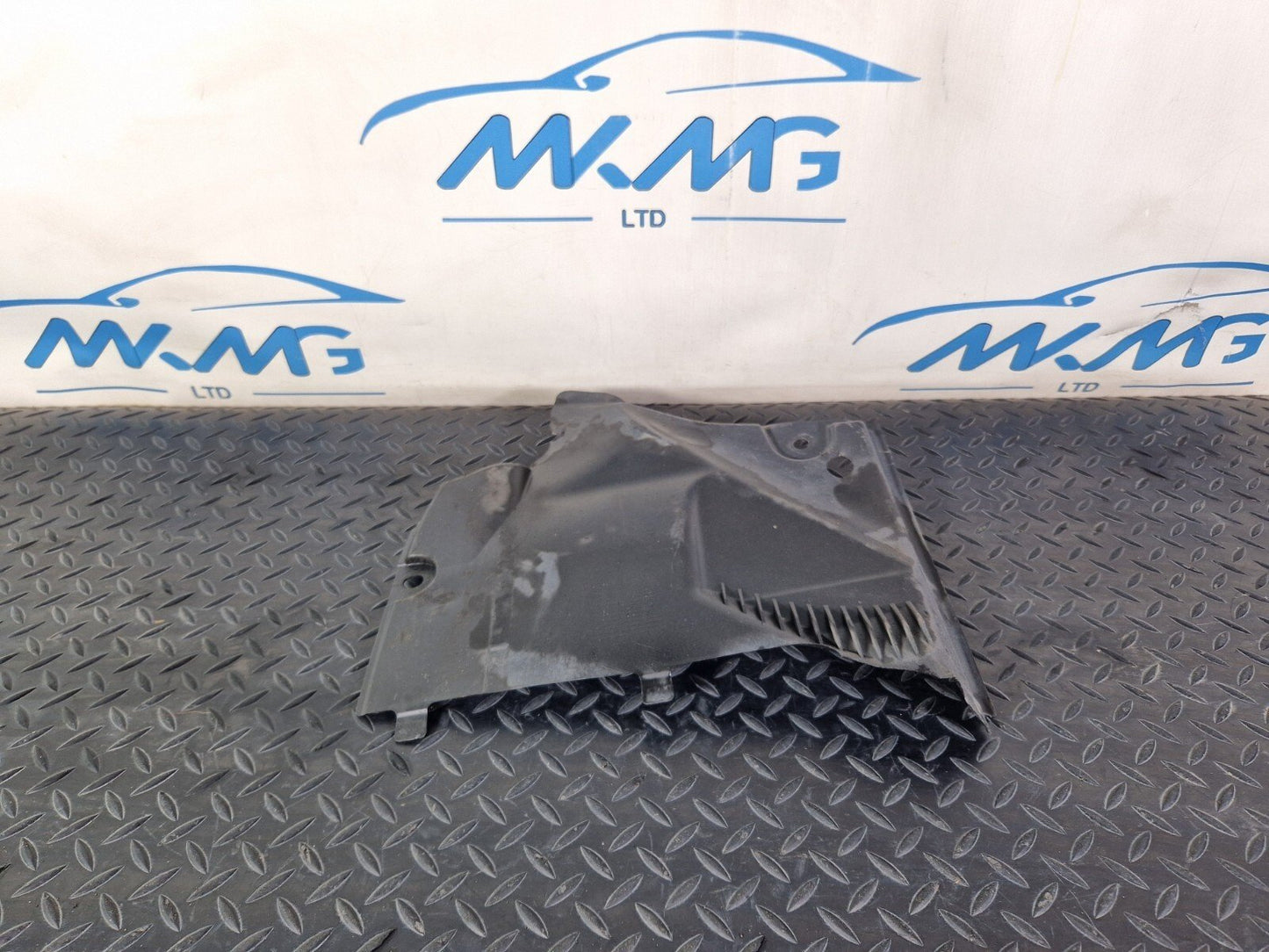 Audi Unknown Part Type 8F0825201A