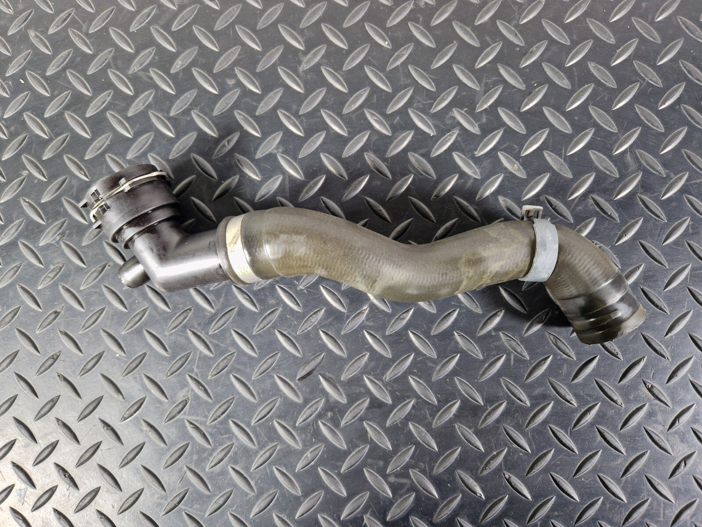 16-24 AUDI A5 F5 COUPE WATER COOLANT PIPE 8W0122293H