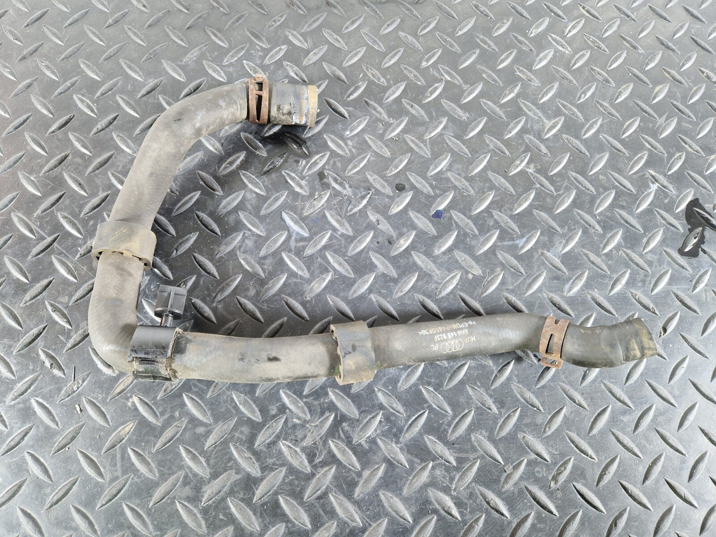 12-17 AUDI A5 S5 A5 8T B8 3.0TFSi V6 COOLANT WATER PIPE 8K0145923F