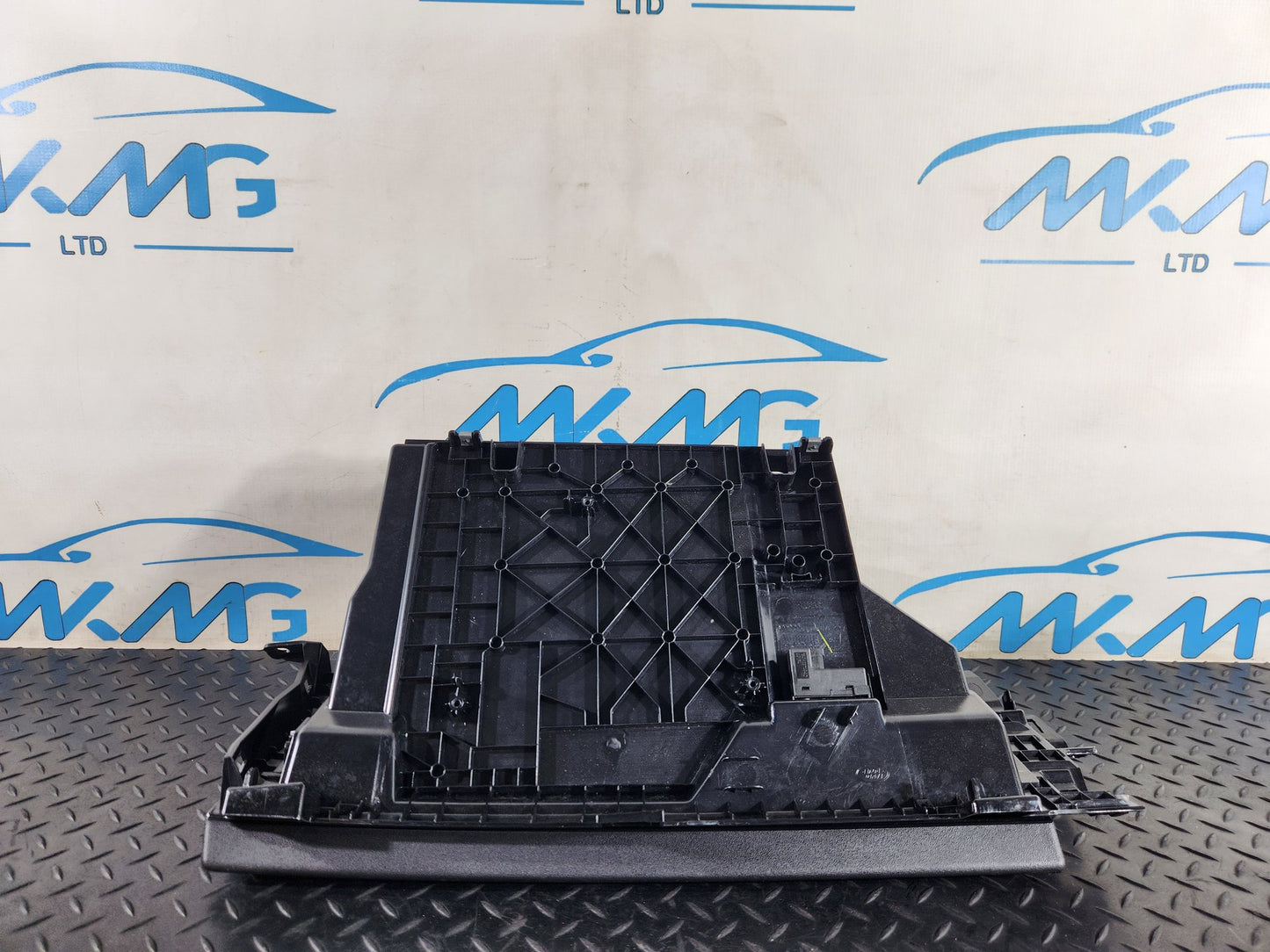 Land Rover Range Rover Evoque L551 Genuine Glovebox Compartment K8D2-060T10-B