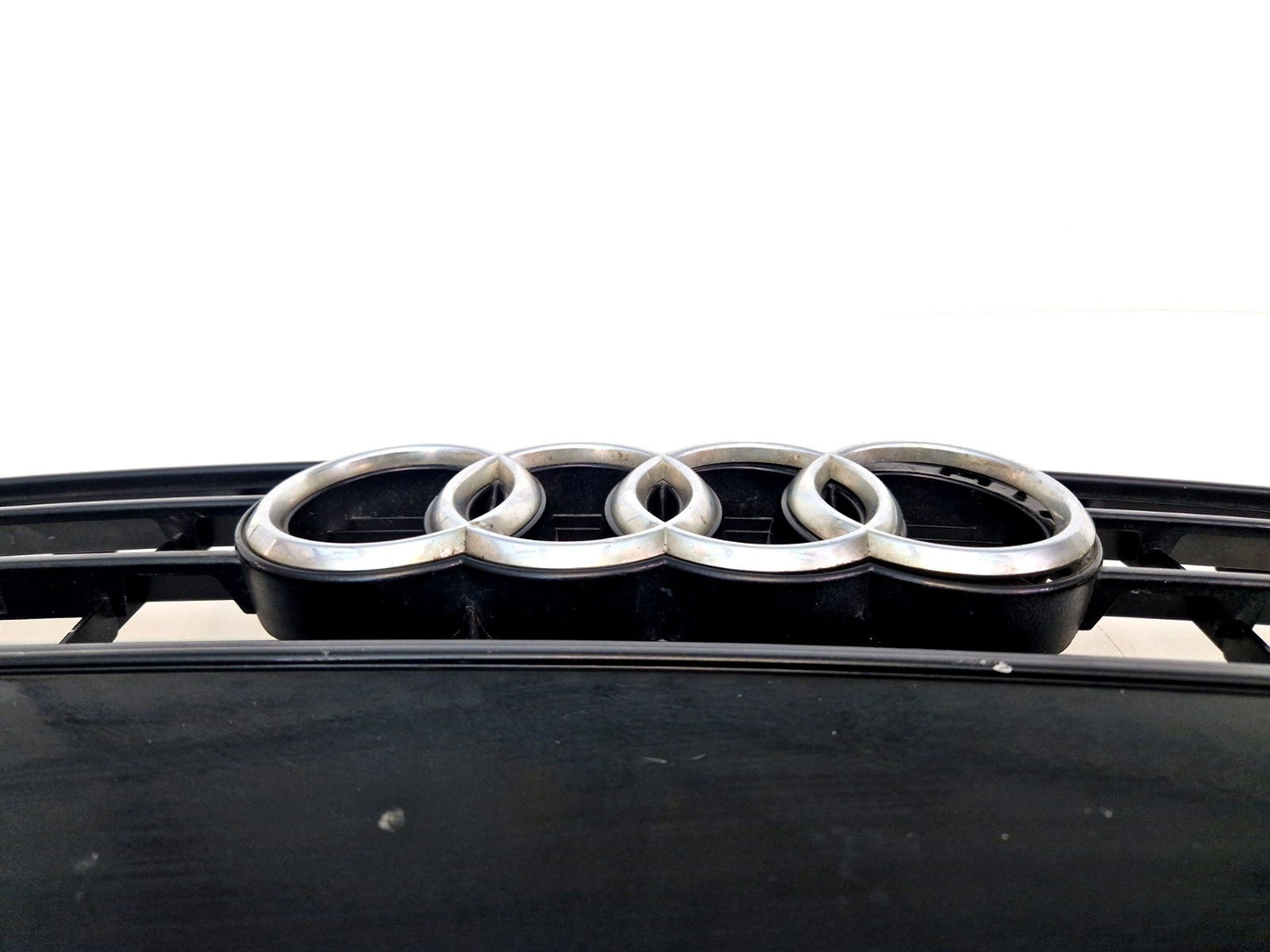 Audi A5 8T S-Line Genuine Front Bumper Centre Grill Grille 8T0853651G 8T0853651H