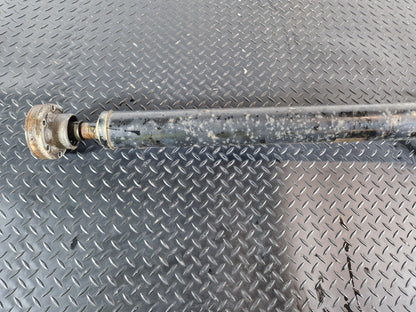 16-19 AUDI A4 B9 GENUINE 2.0TDI QUATTRO AUTOMATIC PROPSHAFT 8W0521101