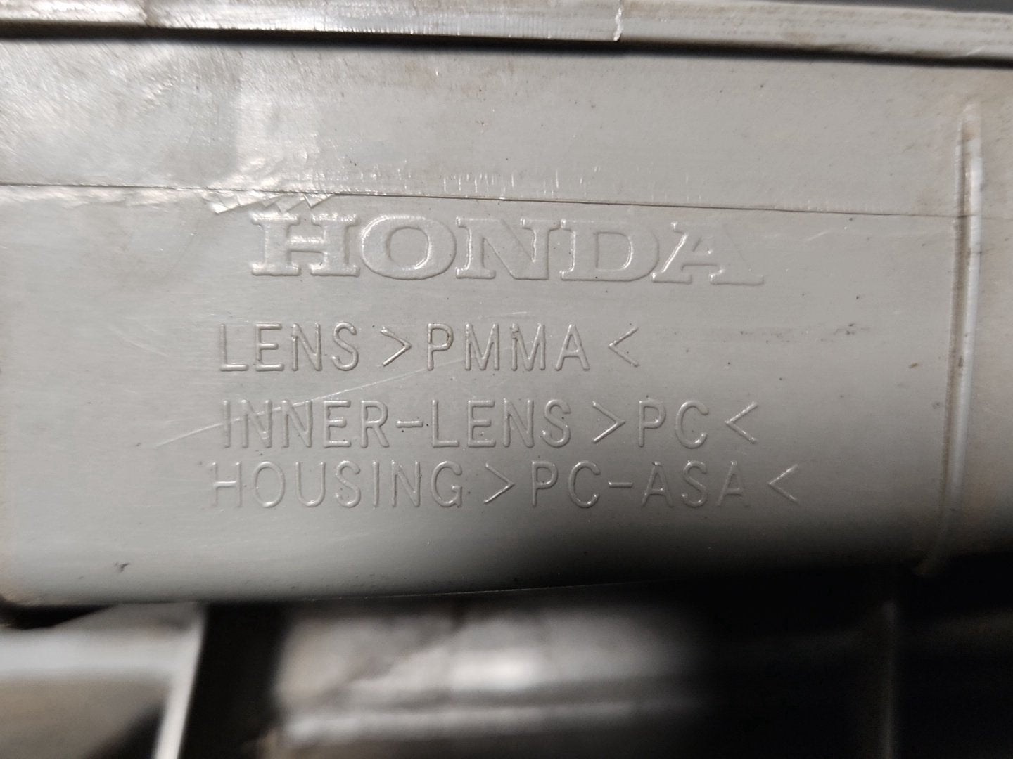 2008 Honda FR-V MK1 (BE57) Genuine Rear Right O/S Driver Tail Light