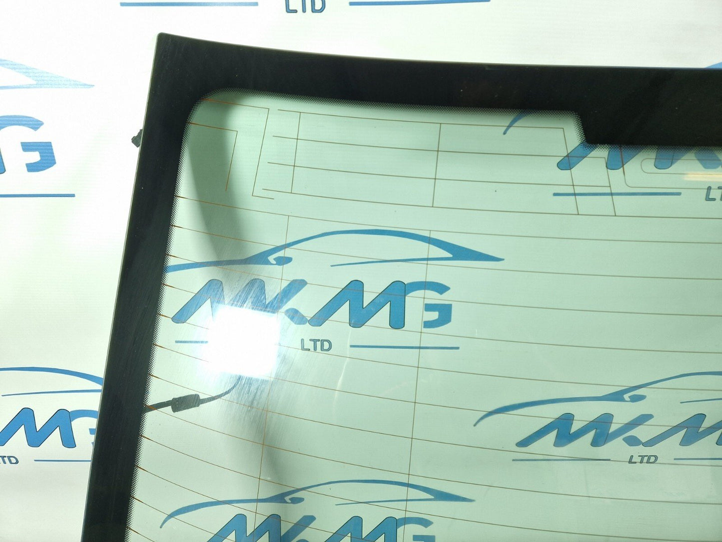 16-19 AUDI A4 B9 S-LINE REAR WINDSHIELD WINDSCREEN WINDOW GLASS 8W5845501