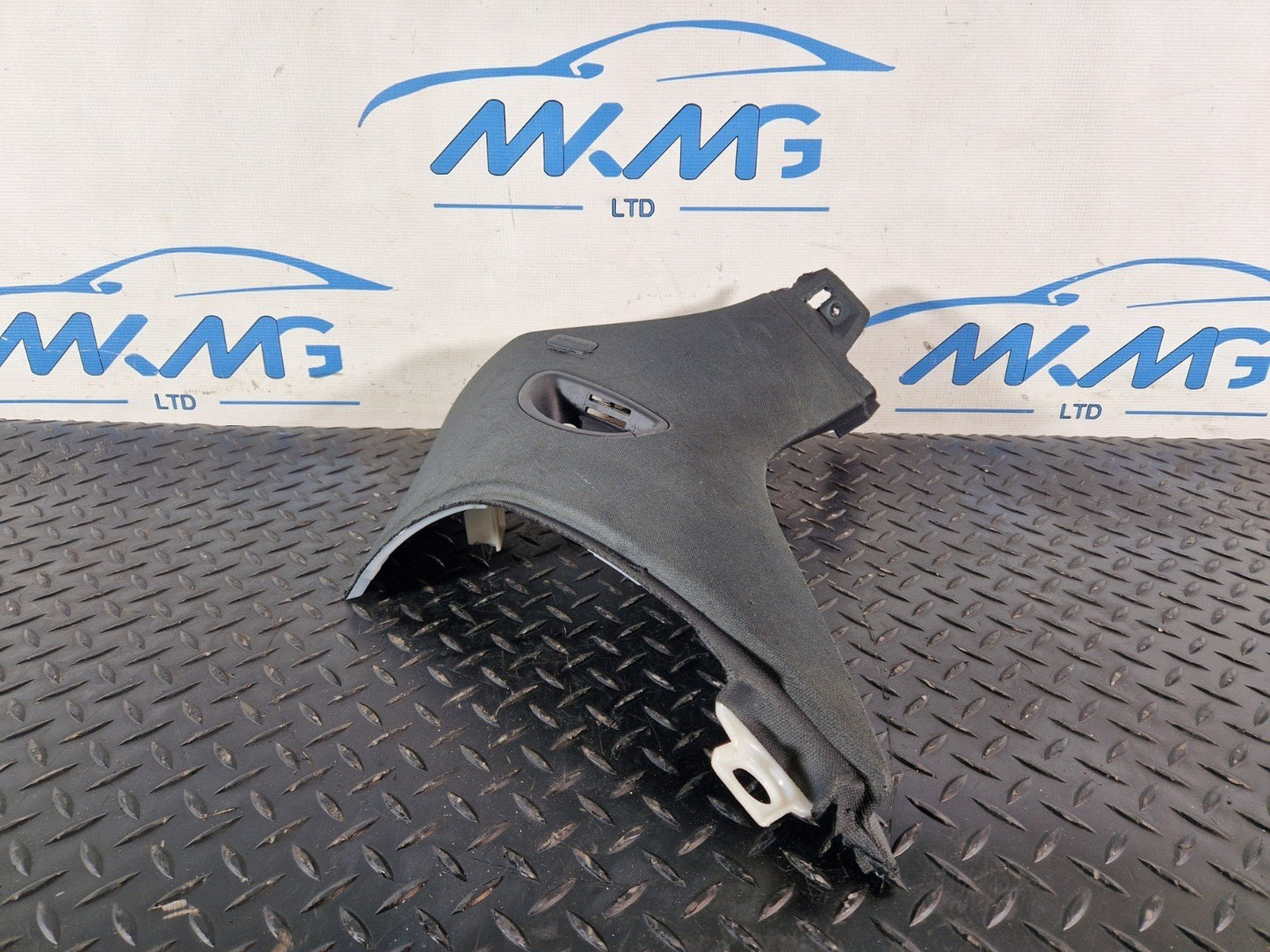 10-15 AUDI Q7 4L GENUINE REAR RIGHT PILLAR TRIM 4L0867246