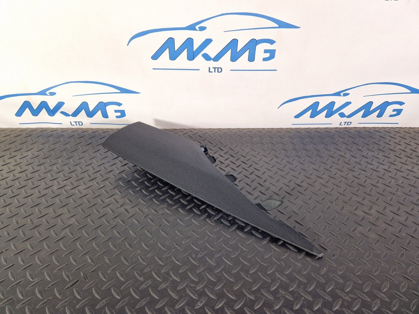 16-19 AUDI A4 B9 S-LINE GENUINE OEM REAR LEFT SIDE C-PILLAR TRIM 8W5867245B