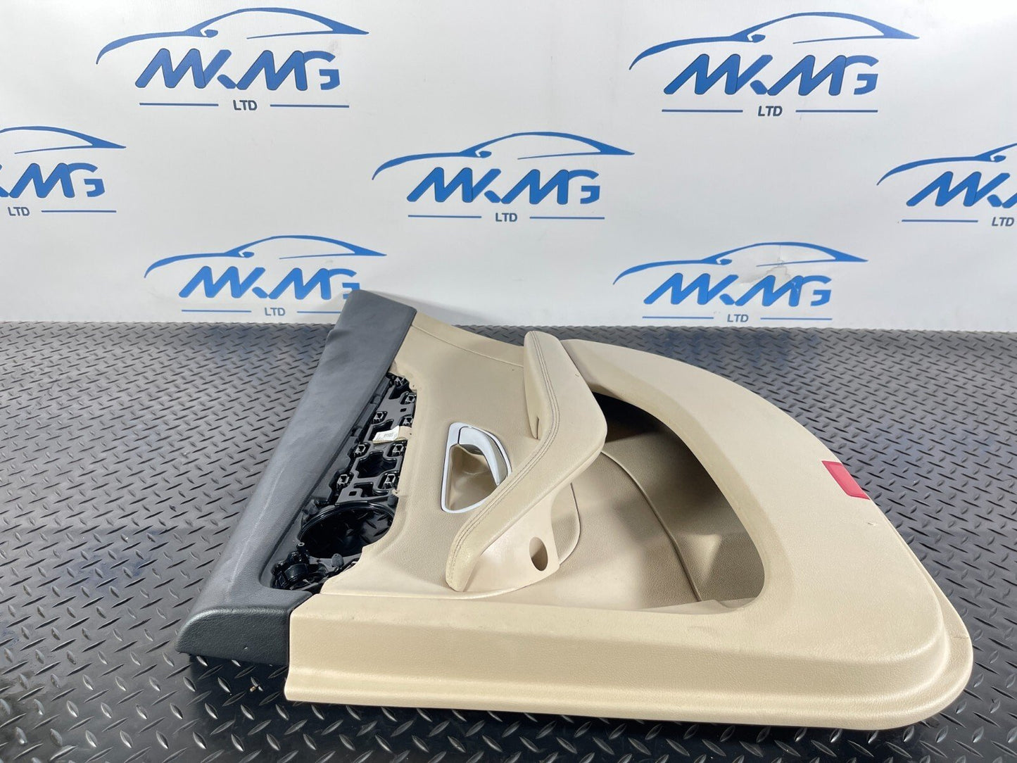 14-21 MERCEDES BENZ C350e W205 GENUINE SALOON REAR DRIVER SIDE DOOR CARD PANEL