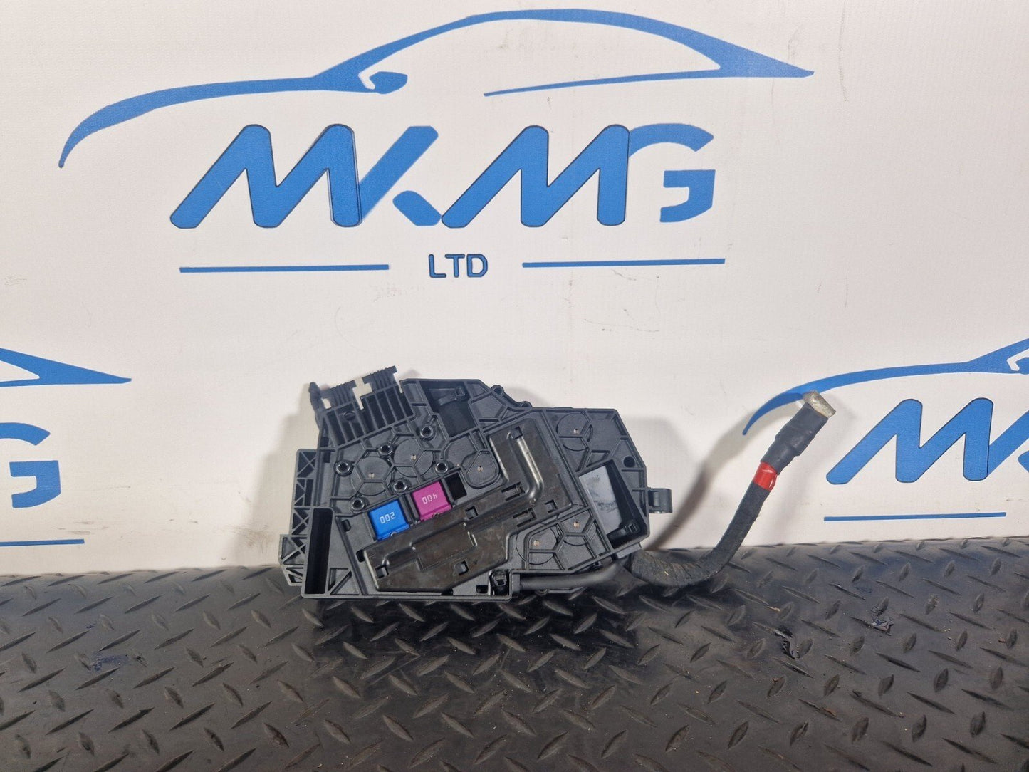 19-ON MERCEDES BENZ A CLASS EQ W177 A250e FUSE BOX MODULE A1775406032
