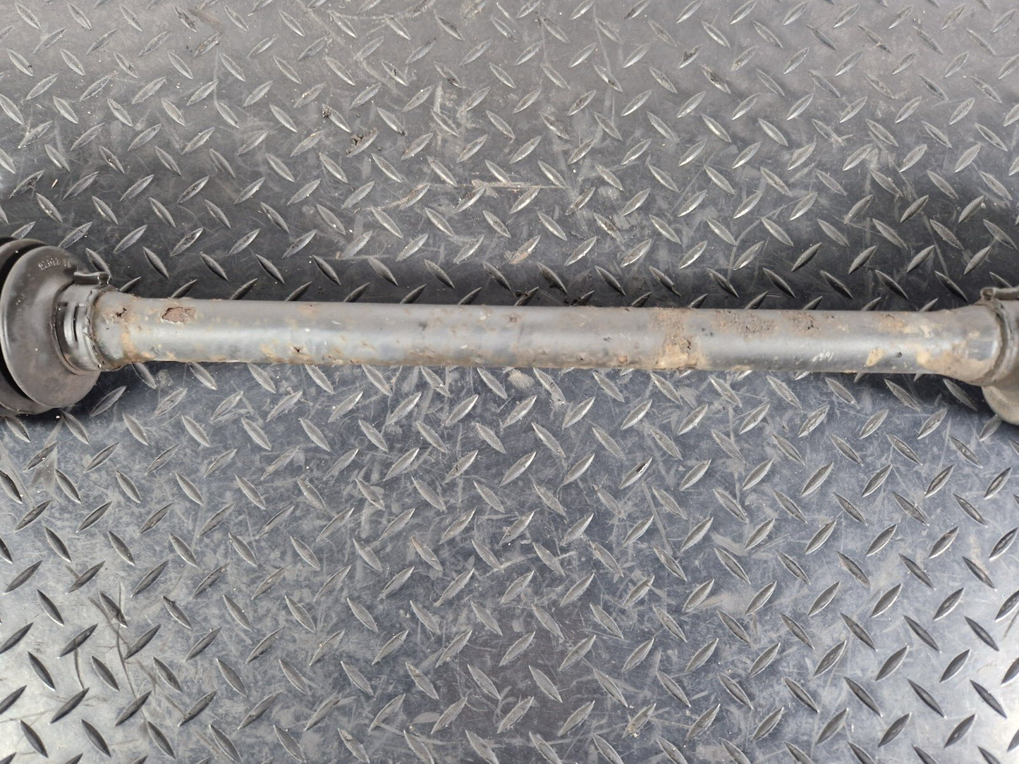 14-21 MERCEDES BENZ C300h W205 O/S DRIVER SIDE RIGHT REAR DRIVESHAFT A2113570091