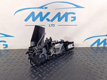 18-ON MERCEDES A CLASS W177 OEM FRONT RIGHT O/S DOOR HANDLE BASE MOUNT BRACKET