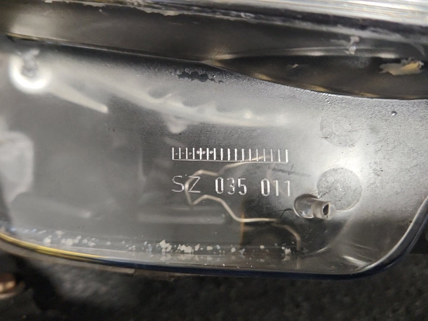 Mercedes-Benz CLC180 CLC-Class W203 Coupe Front Right Headlight A2048208661