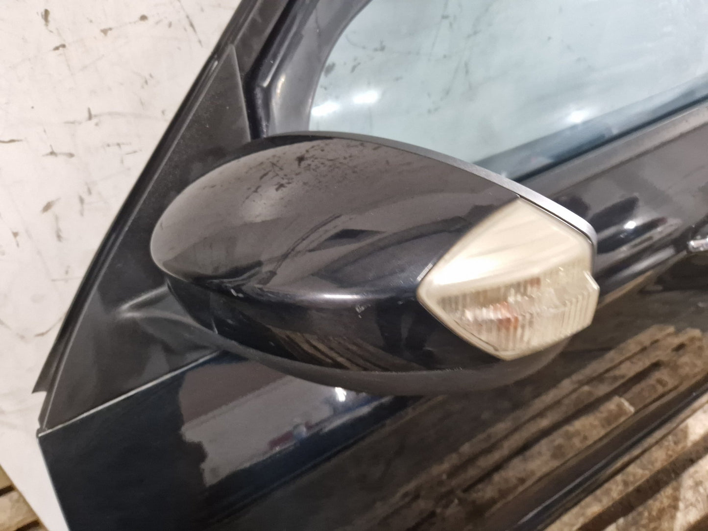 Ford S-Max MK1 Front Left N/S Passenger Complete Door in Black Panther Metallic