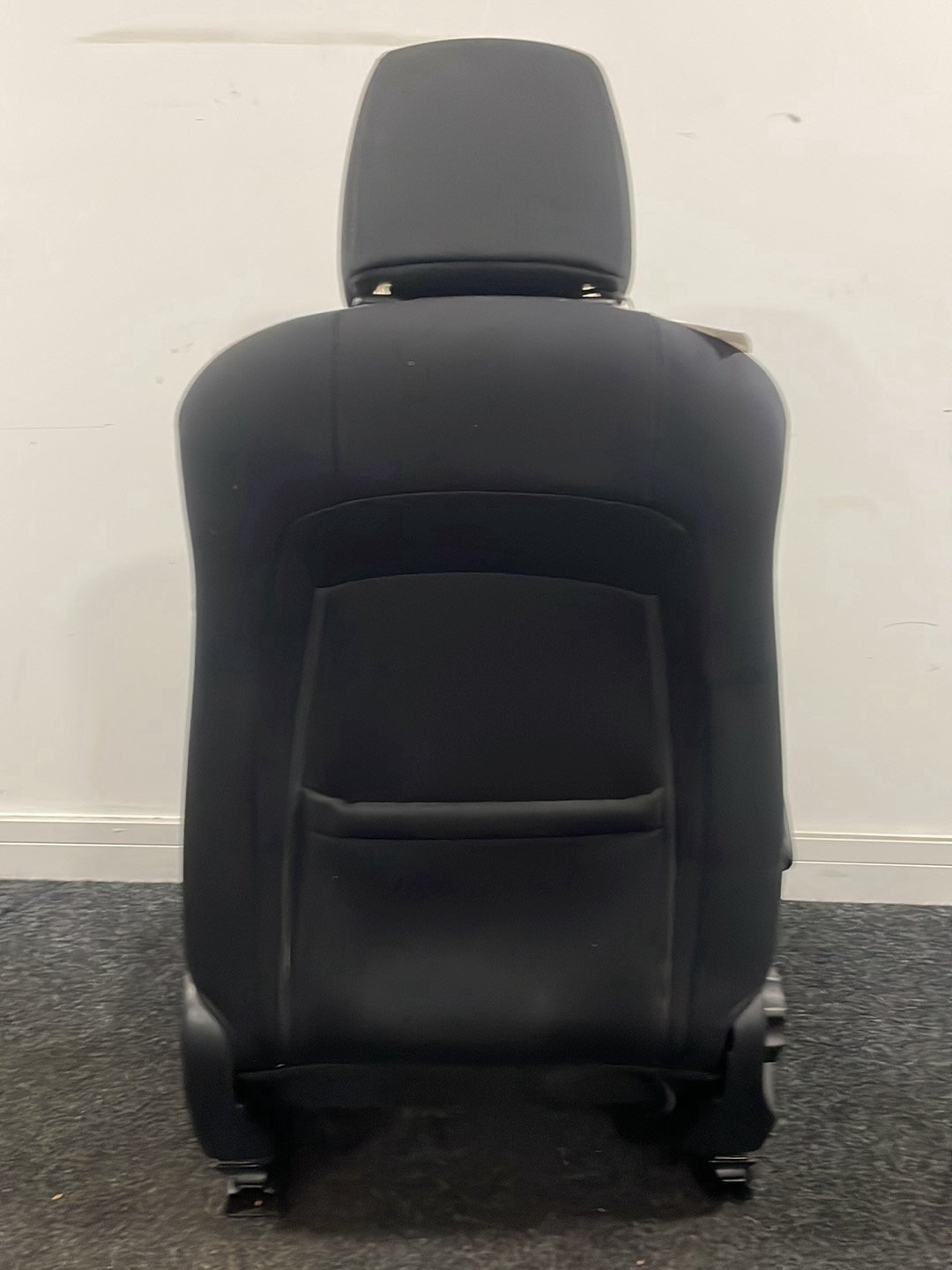 Mazda 6 MK3 (GJ) Saloon Genuine Front Right O/S Driver Seat