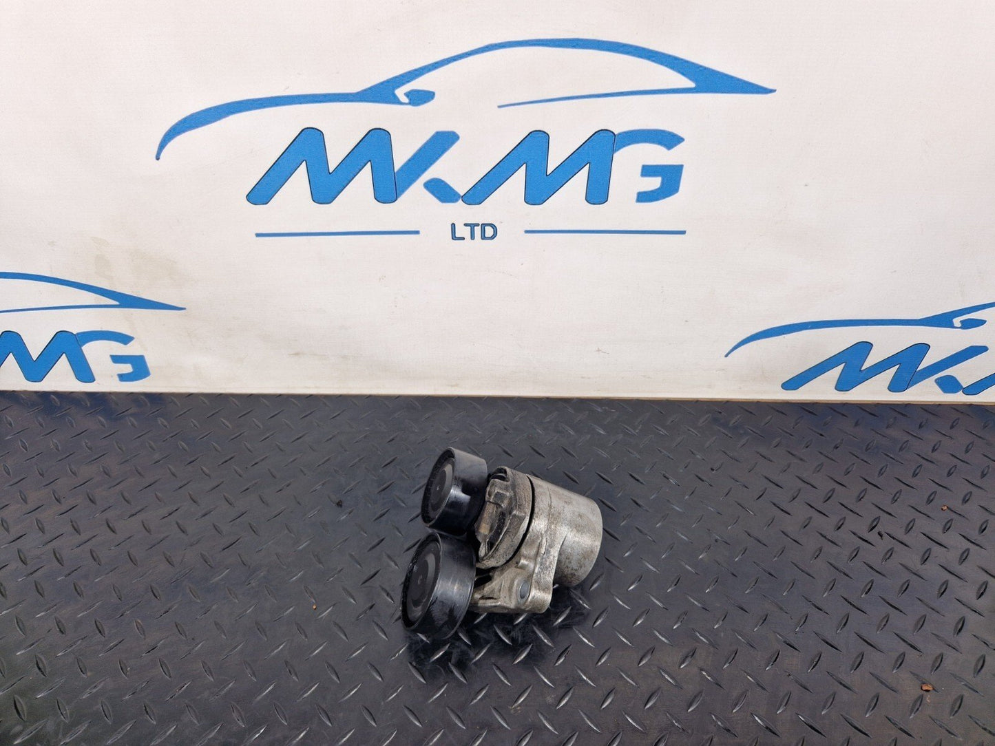 12-18 BMW 3 SERIES F30 F31 GENUINE N57 DIESEL 3.0 BELT TENSIONER AC-46000
