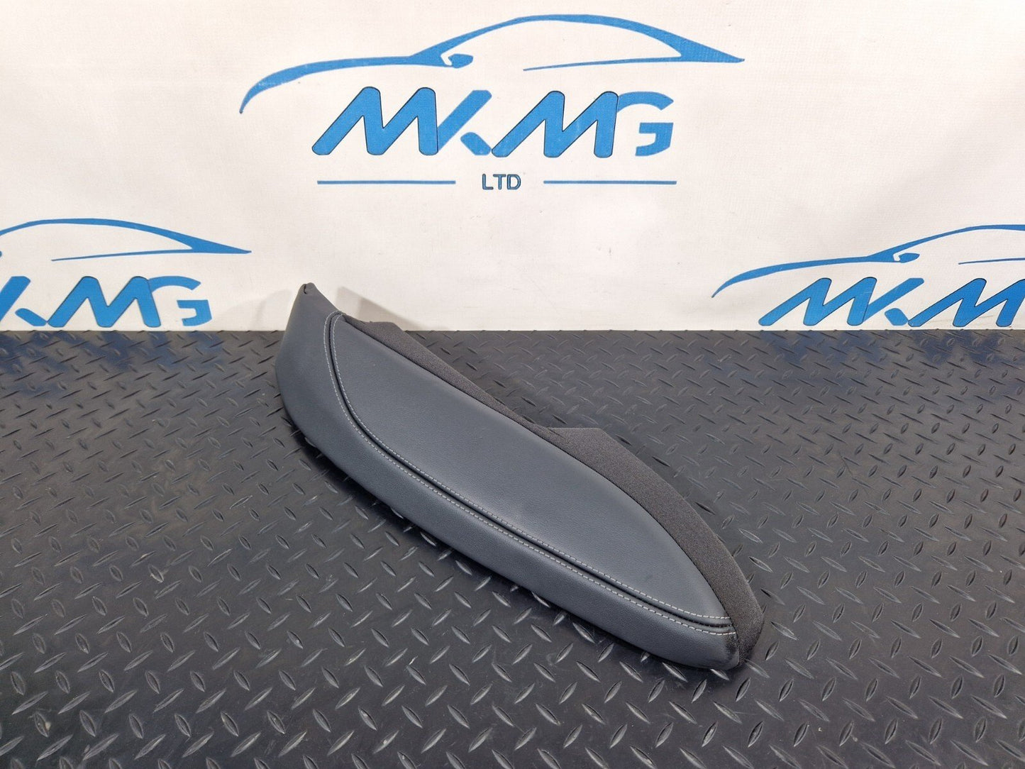 16-24 AUDI A5 F5 GENUINE AUDI A5 SEAT TRIM REAR LEFT 8W785703CGKU