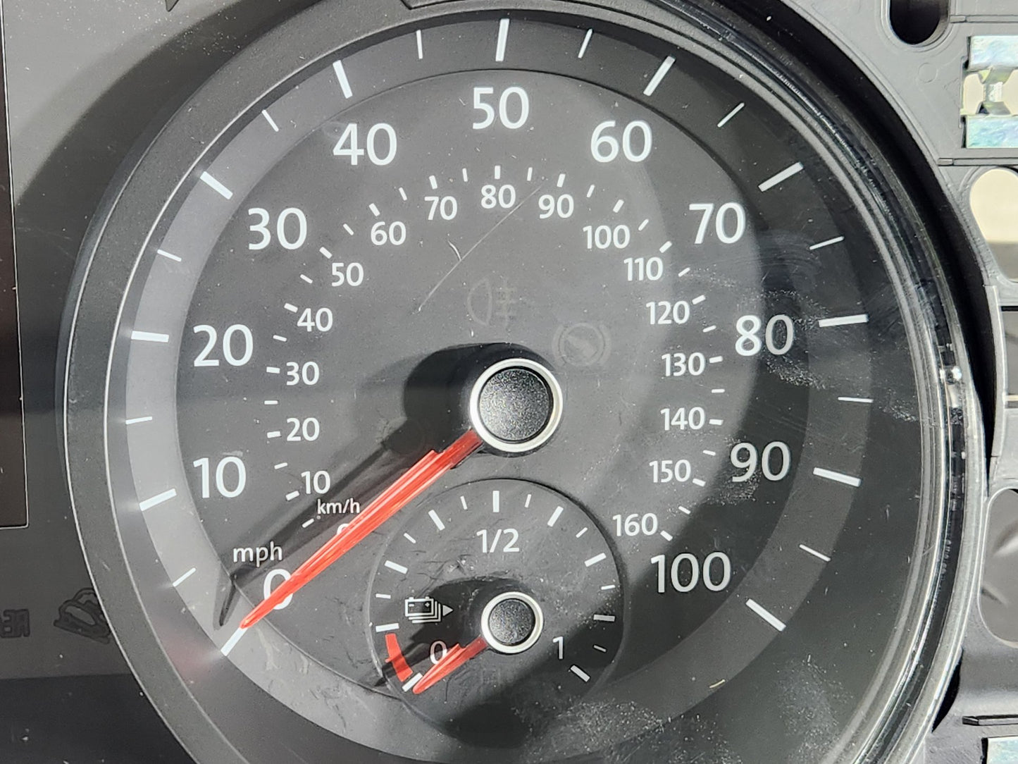 Volkswagen e-Golf MK7.5 Instrument Cluster 5GE920955D