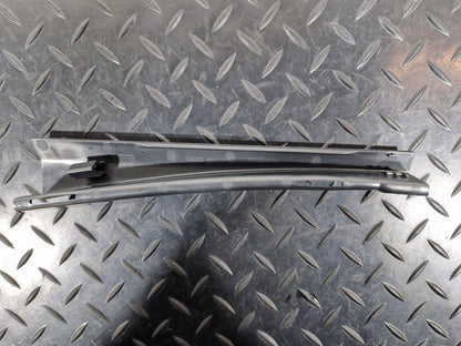 16-19 AUDI A4 B9 GENUINE RIGHT DRIVER SIDE A PILLAR BRACKET 8W0868204