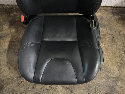 Volvo V40 MK3 (525) Hatchback Genuine Front Left N/S Passenger Seat
