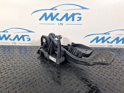 18-ON MERCEDES BENZ A CLASS W177 1.5CDI AUTO GENUINE BRAKE PEDAL A2472900100