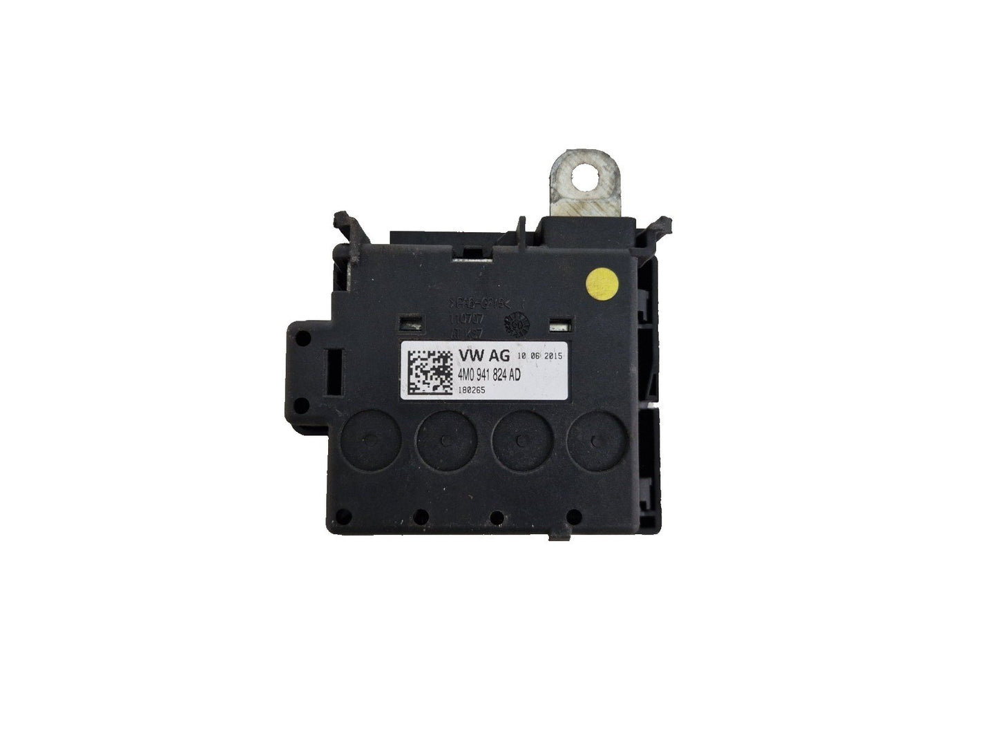Audi Unknown Part Type 4M0941824