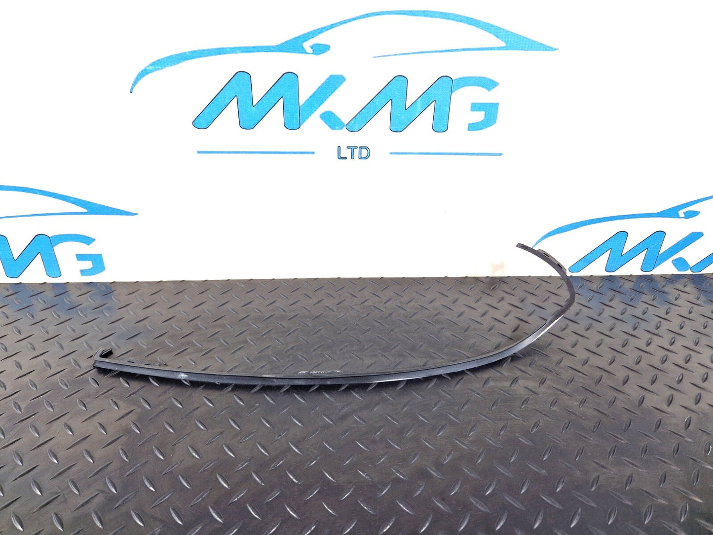 13-19 MERCEDES BENZ CLA C117 AMG FRONT RIGHT BUMPER SPOILER SKIRT A1178851422