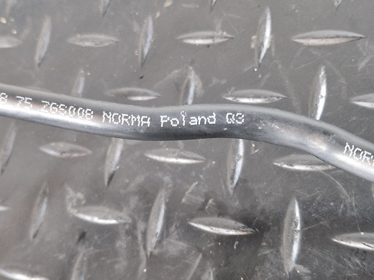 16-19 MERCEDES BENZ GLE W166 GENUINE WATER HOSE PIPE A1665000875