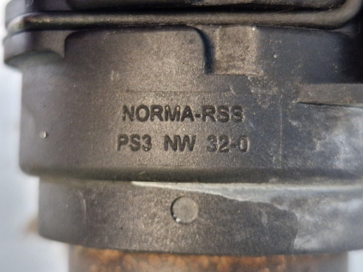 17-ON LAND ROVER DISCOVERY L462 GENUINE DIESEL THERMOSTAT HOUSING AH228K515AA