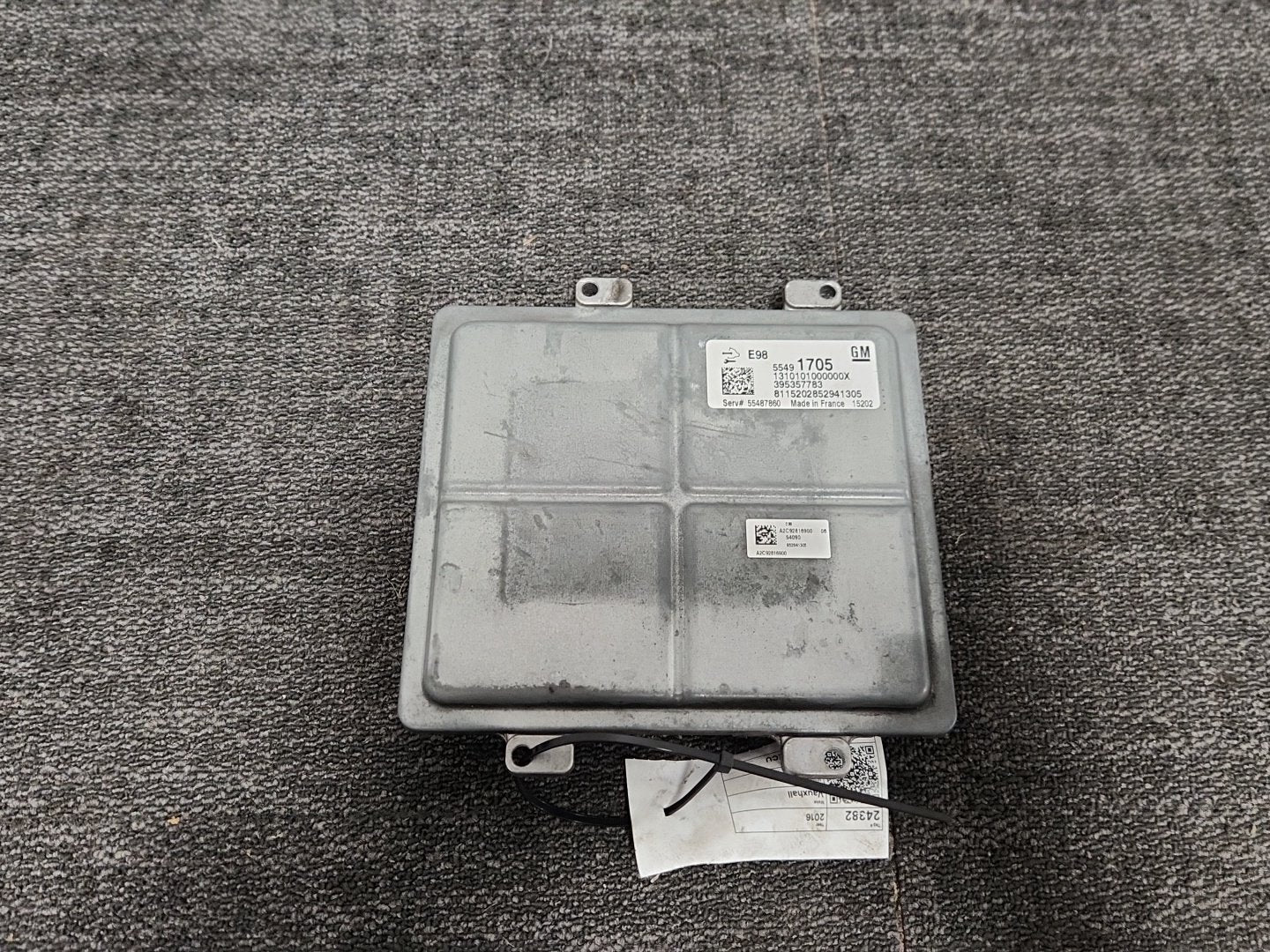 Vauxhall Mokka MK1 (G1U0) SUV Genuine Engine Control Unit ECU 55491705