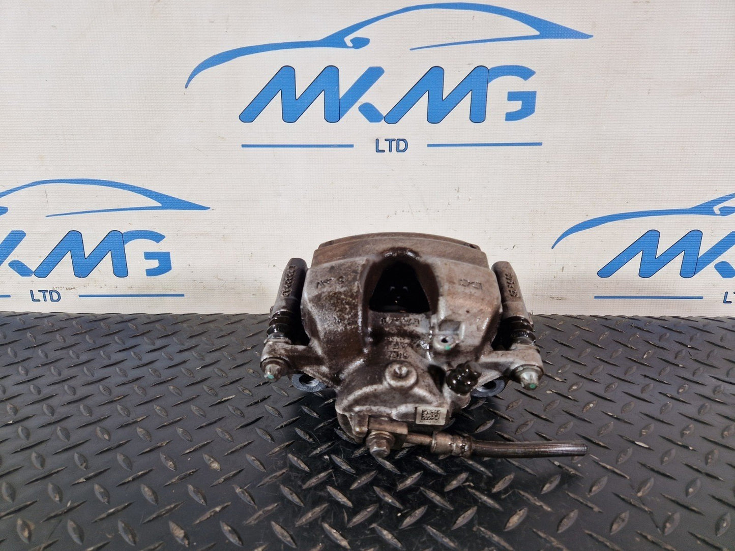 19-ON MERCEDES BENZ B CLASS W247 FRONT RIGHT SIDE BRAKE CALIPER A1774215200