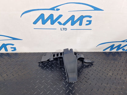 16-23 AUDI A5 F5 SPORTBACK S-LINE LEFT D-PILLAR TRIM BRACKET 8W8867729A