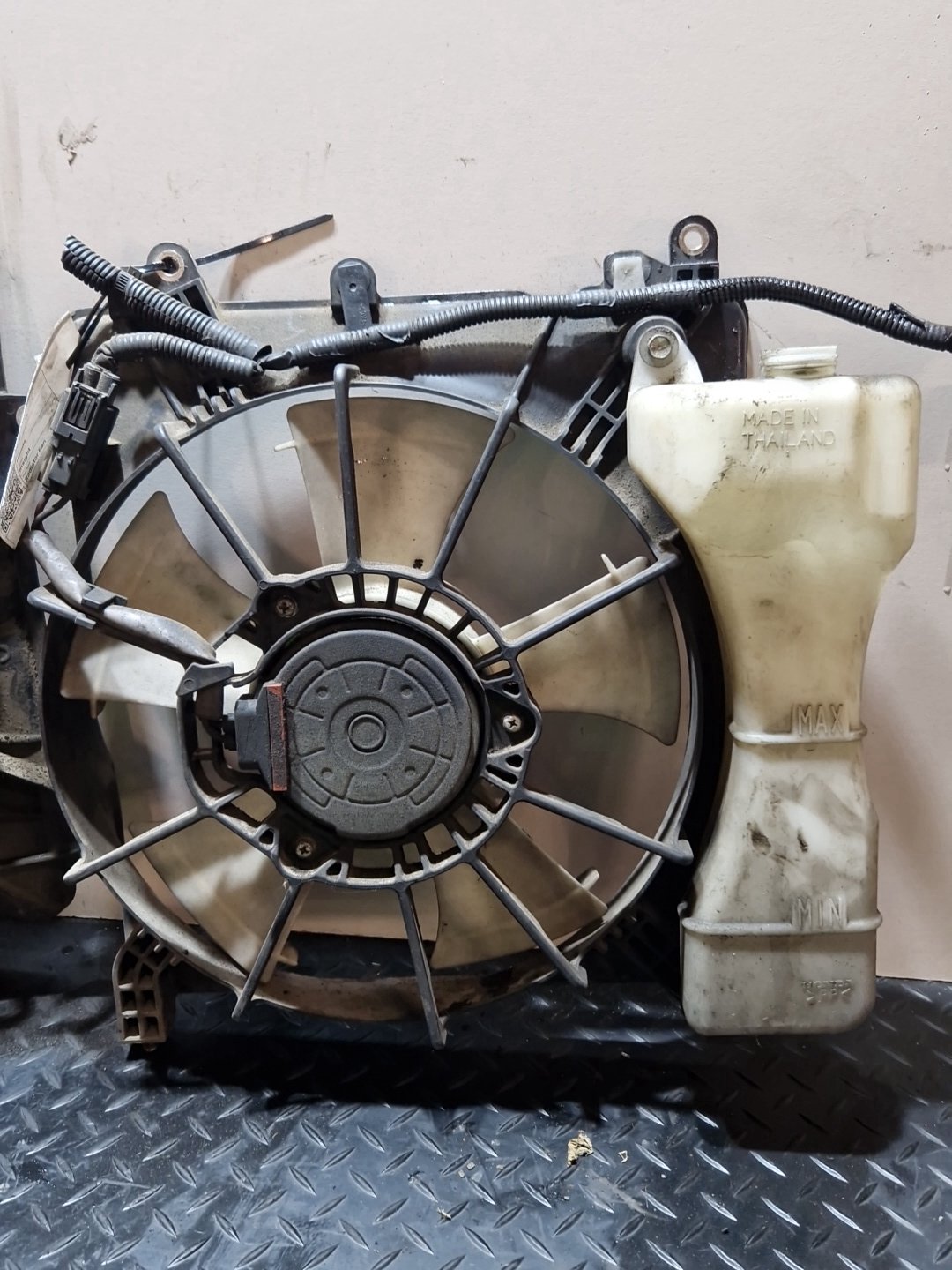 Honda Insight MK2 (ZE2) Hatchback Radiator Fan