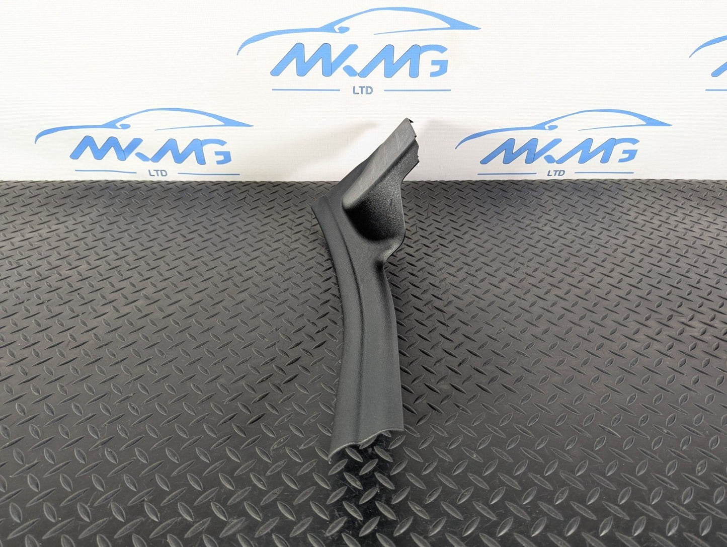 14-21 BMW 2 SERIES 218d GRAN TOURER F46 REAR RIGHT STEP TRIM PANEL 7362332