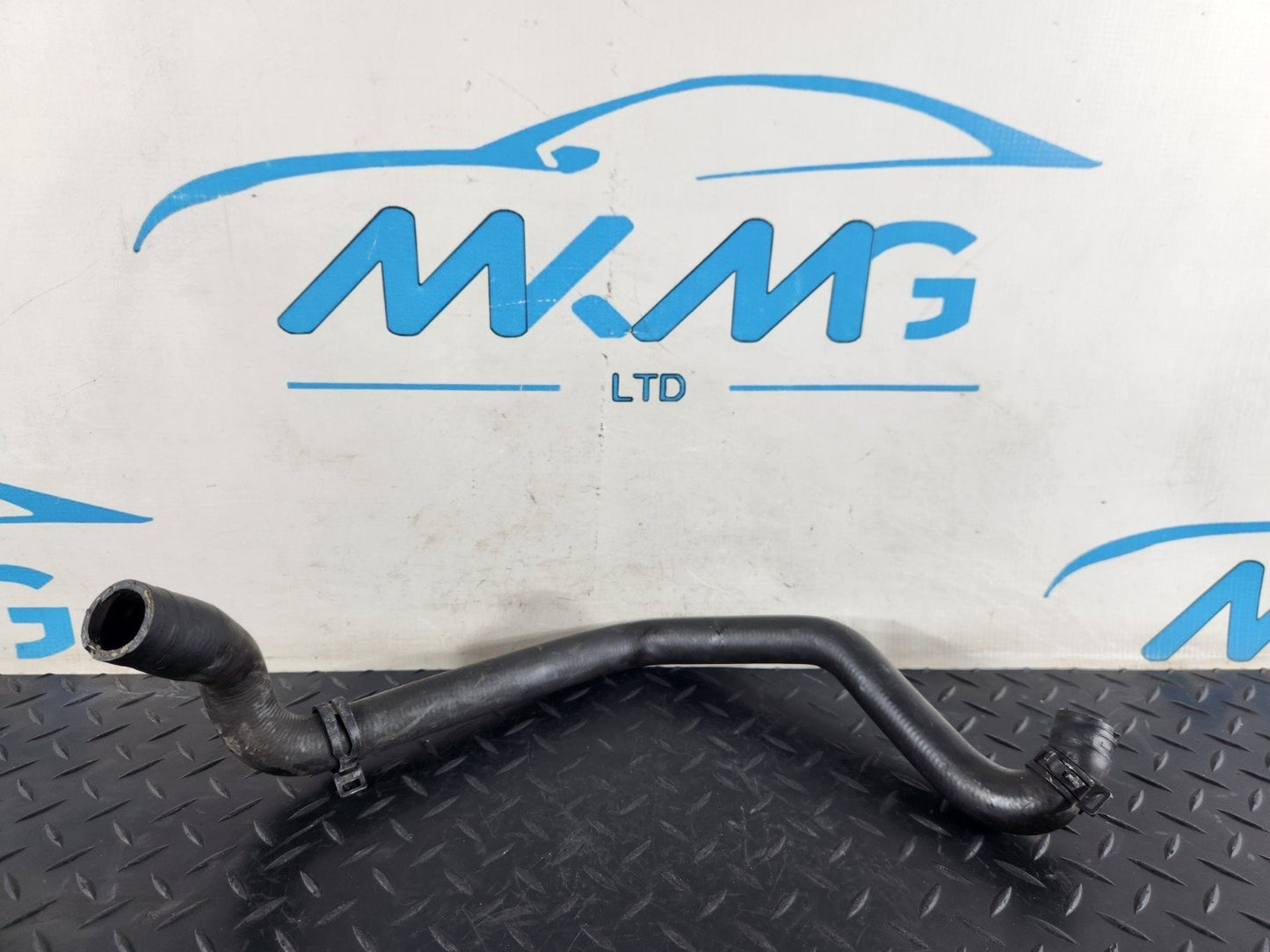 14-20 Mercedes Benz GLA 200 X156 Genuine Engine Water Coolant Pipe A2468303496
