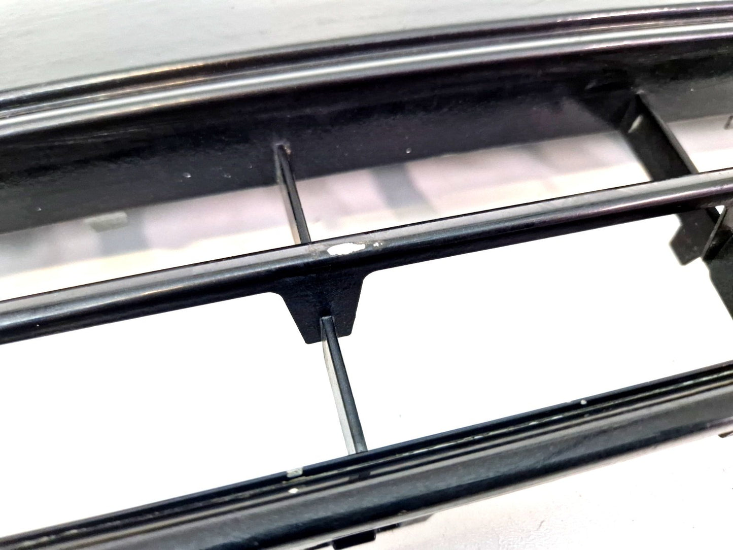 Audi A5 8T S-Line Genuine Front Bumper Centre Grill Grille 8T0853651G 8T0853651H