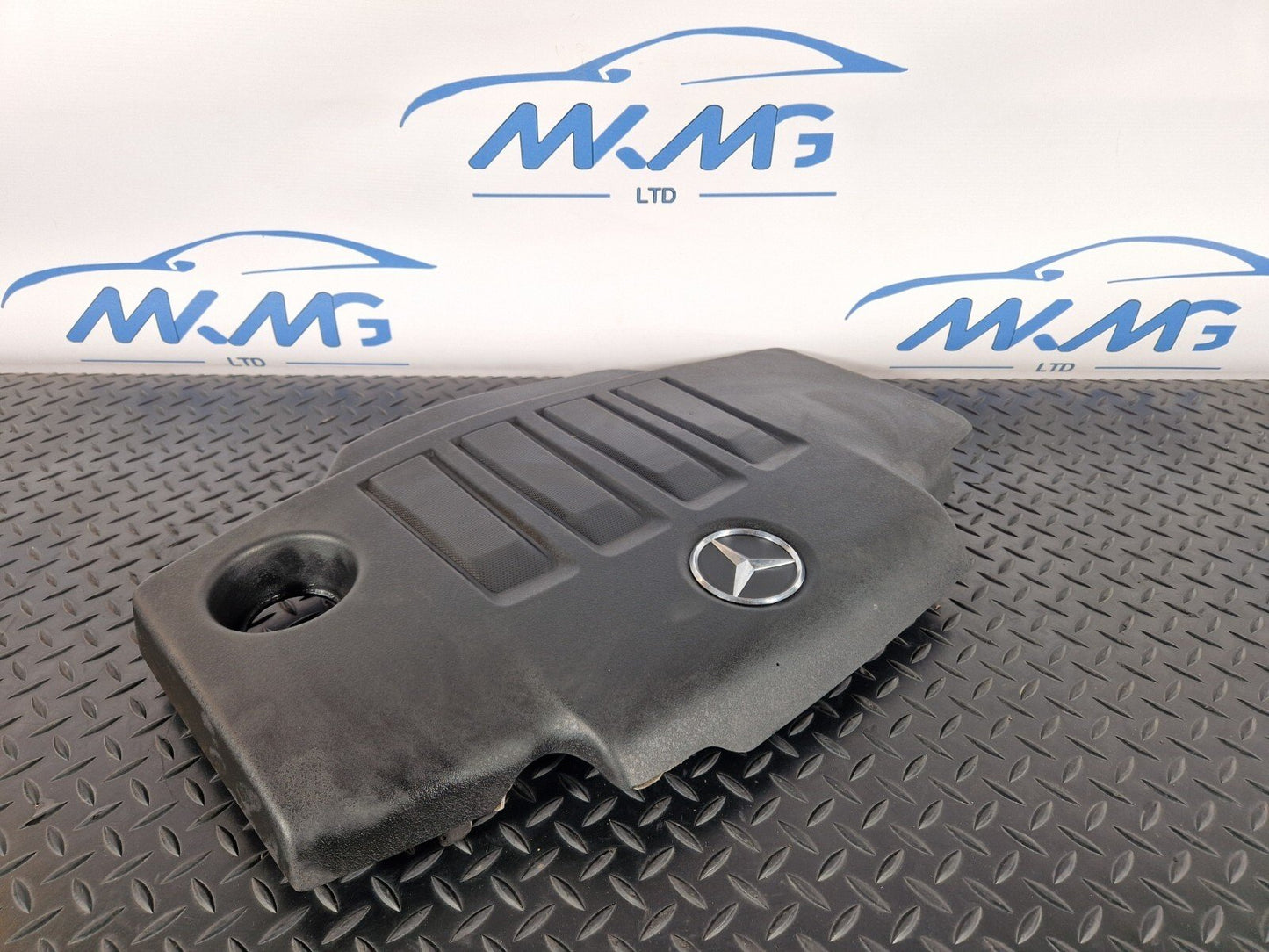 19-ON MERCEDES A B W177 W247 2.0D OM654 DIESEL ENGINE COVER A6540109006