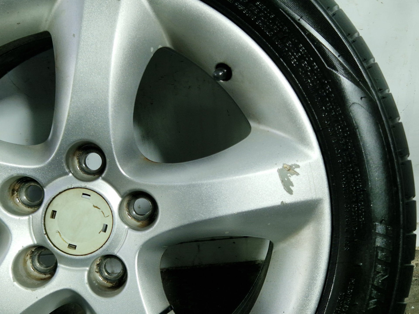 Skoda Fabia 5J 15" Alloy Wheel with Tyre 195/50/15 Genuine ~6mm