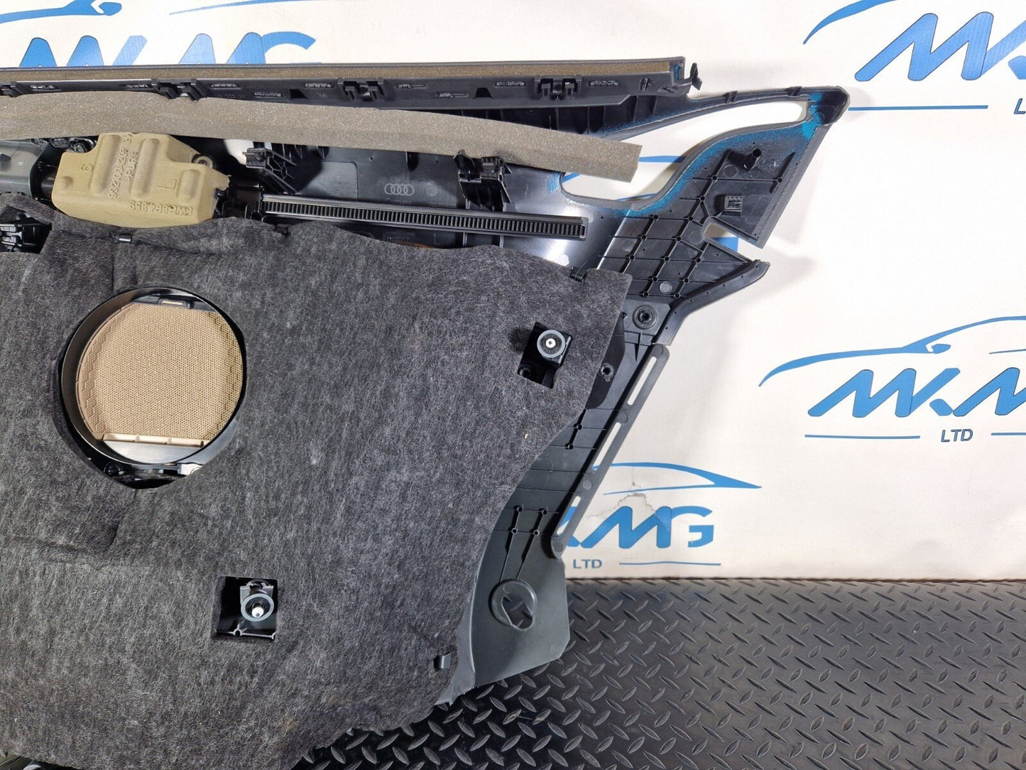 16-24 AUDI A5 F5 COUPE REAR LEFT N/S/R COMPLETE DOOR PANEL CARD 8W6867377