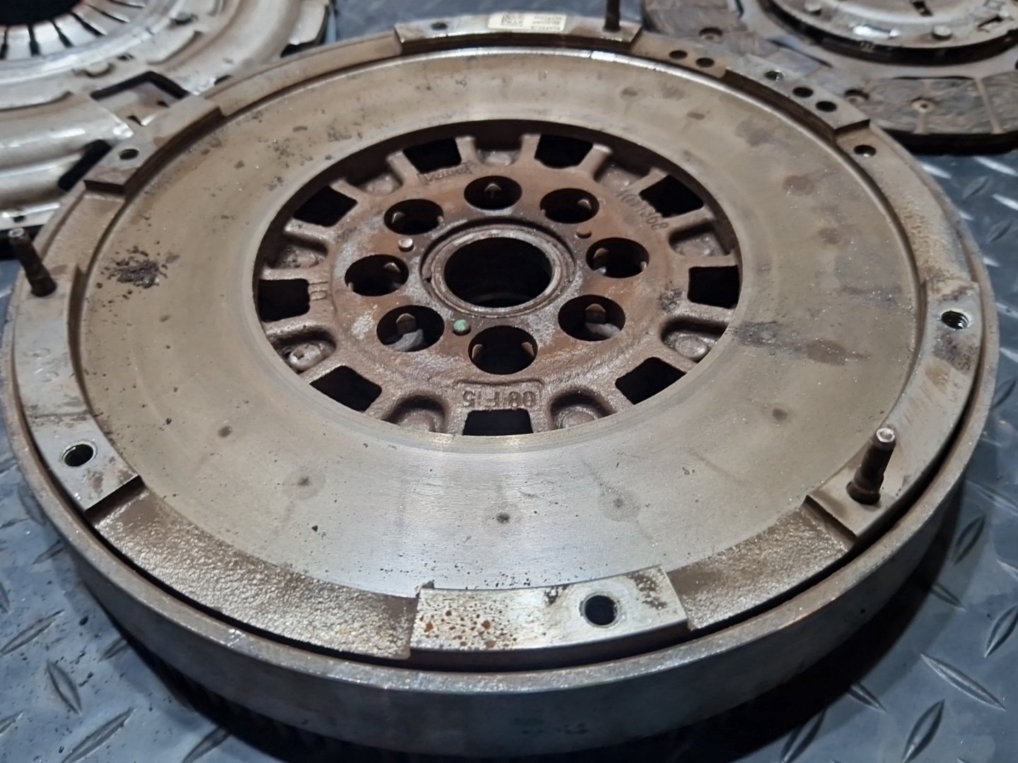 Vauxhall Mokka MK1 (G1U0) SUV 1.6 Diesel B16DTH Flywheel Clutch Kit 555744506
