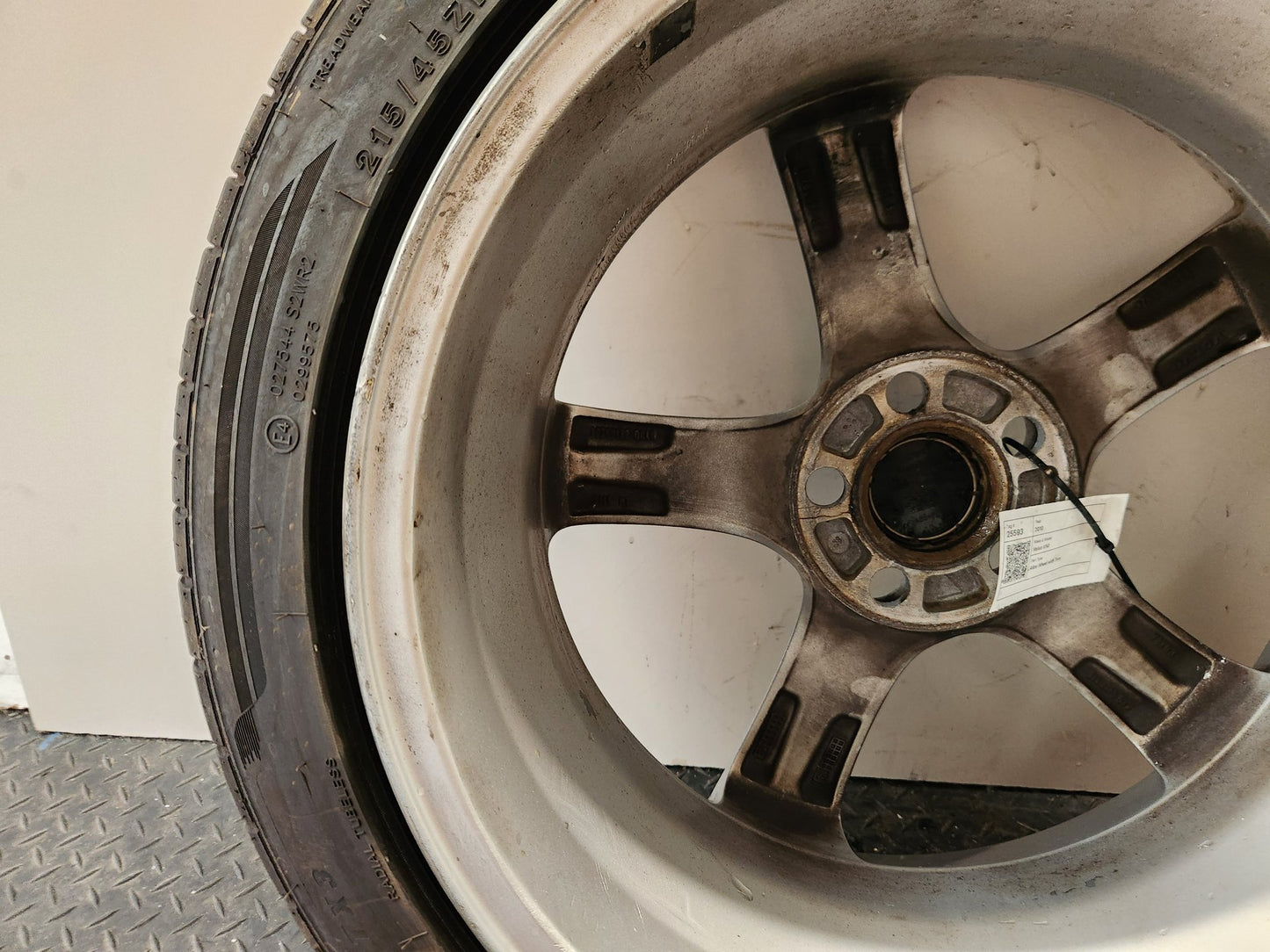 Volvo V50 MK2 FL (MW) 18" Alloy Wheel with Tyre 215/45/18 ~6mm