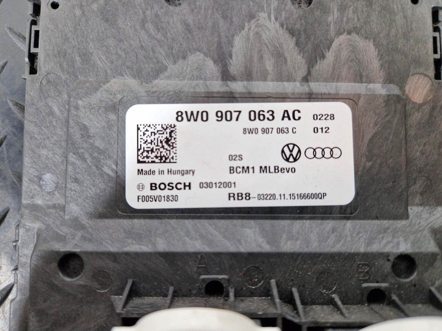 16-19 AUDI A4 B9 COMFORT CONVENIENCE CONTROL MODULE UNIT 8W0907063AC