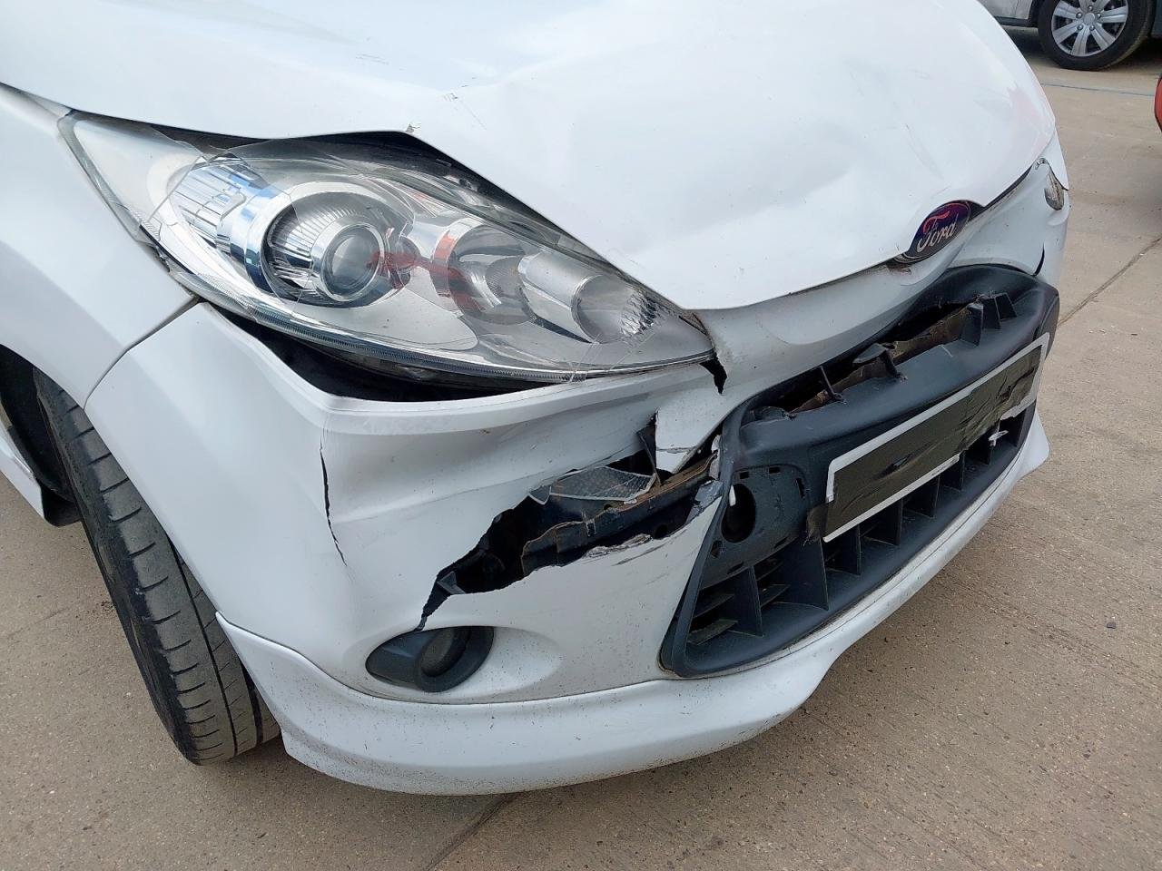 2010 Ford Fiesta MK7 (B299)
