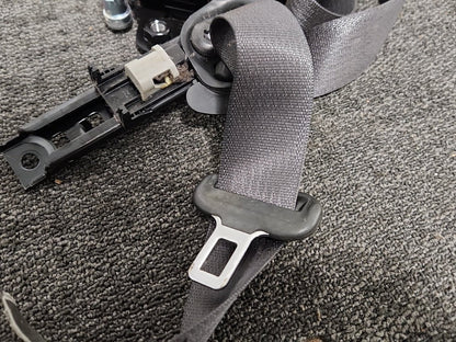 Vauxhall Mokka MK1 (G1U0) SUV Genuine Front Right O/S Driver Seat Belt 42353692