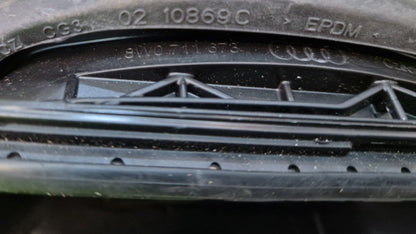 16-19 AUDI A4 B9 GENUINE GEARSTICK RUBBER SEAL TRIM 8W0711406